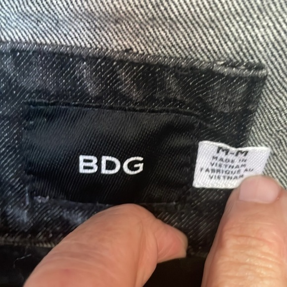 BDG Butterfly & Rose Embroidered Oversize Distressed Grey/Dark Denim Jea… - Picture 7 of 13